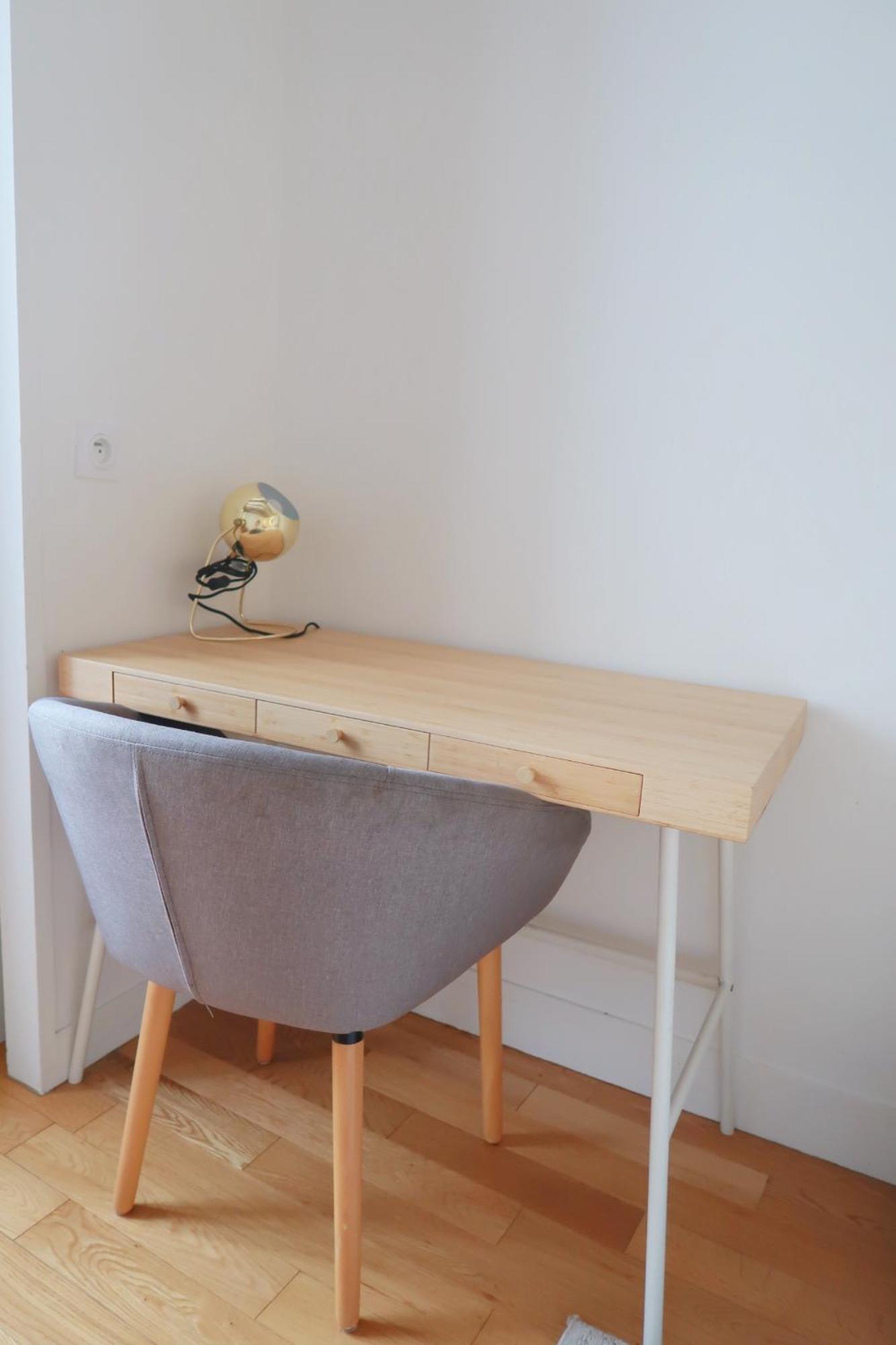 Apartment Spacious Parisian Flat Louvre Steps Eiffel Tower Access